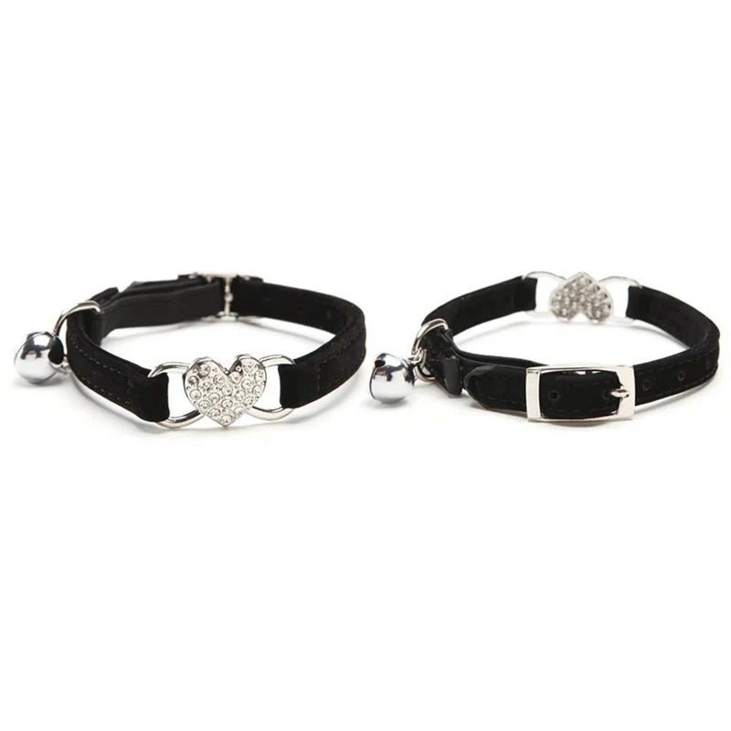 Noned Heart Charm Cat Collar With Bell And Soft Velvet