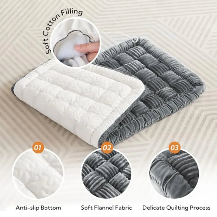 Backseat Pet Bed Mat for Car NonSlip Travel Pet Mat