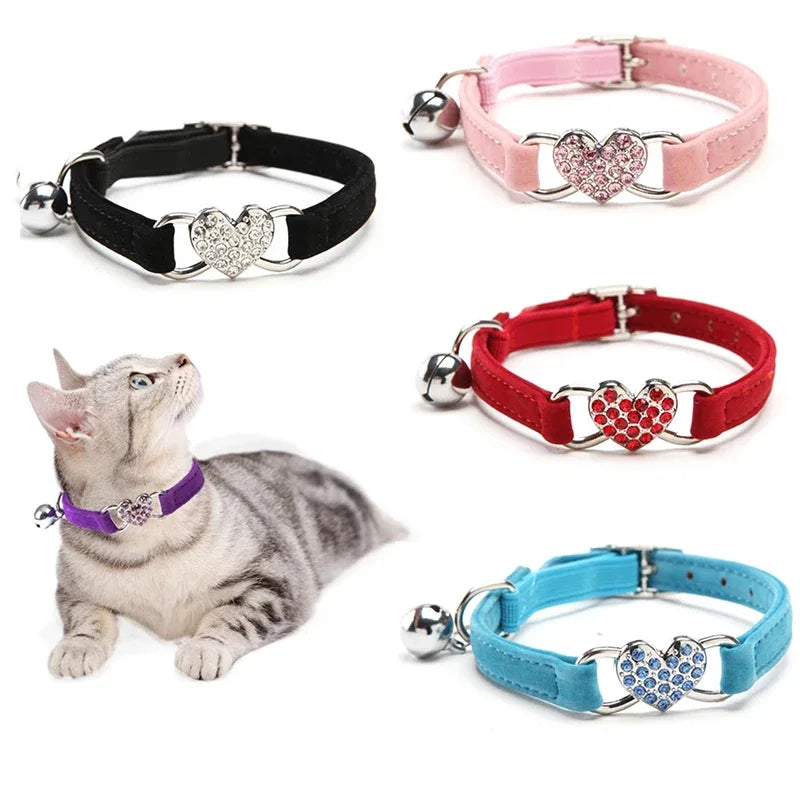 Noned Heart Charm Cat Collar With Bell And Soft Velvet