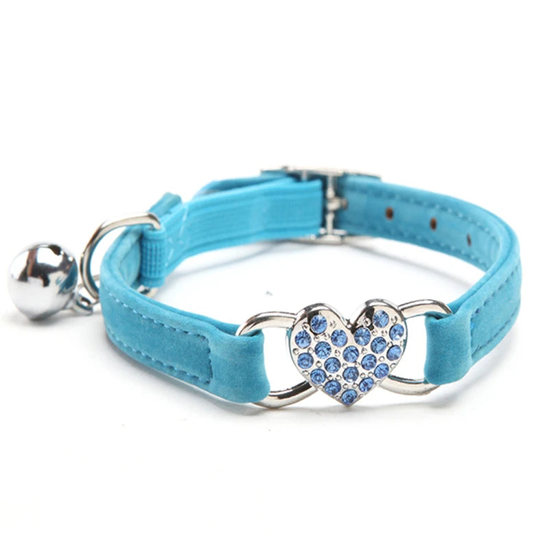 Noned Heart Charm Cat Collar With Bell And Soft Velvet